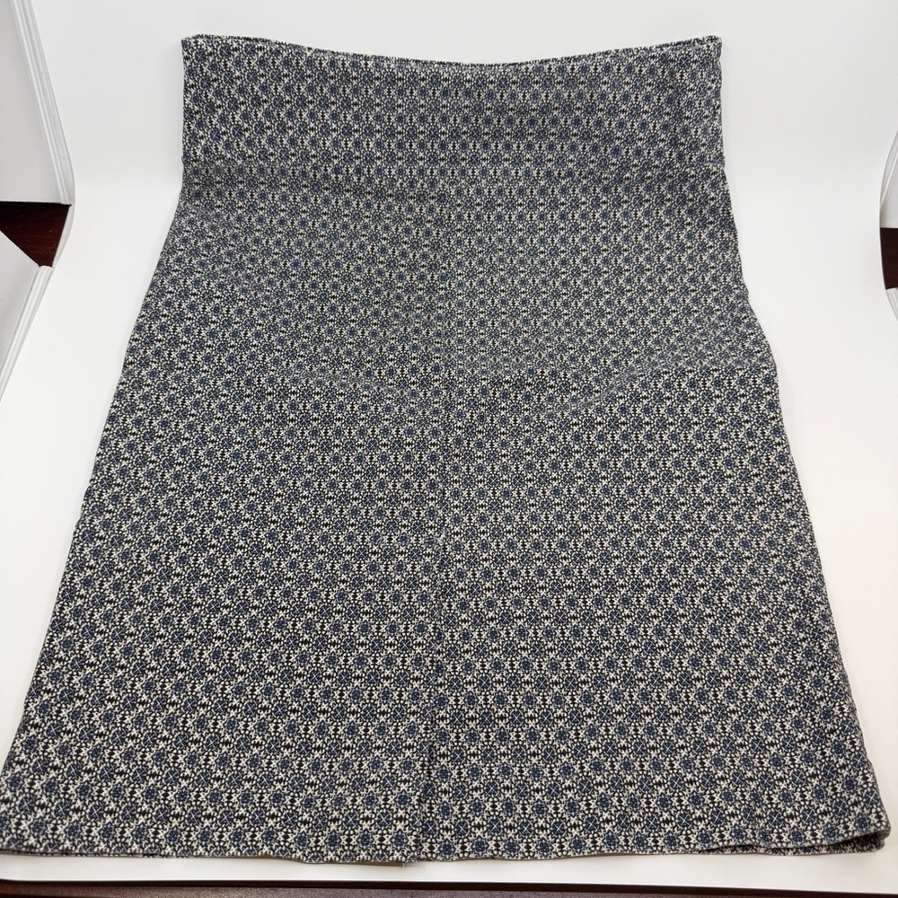 Classic Margaret M Made in Canada Pull-On Skirt – Size M
